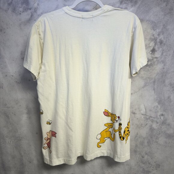 Vintage Tokyo Disneyland T Shirt White Winnie The Pooh Medium 20.5x25.5 - Picture 2 of 13